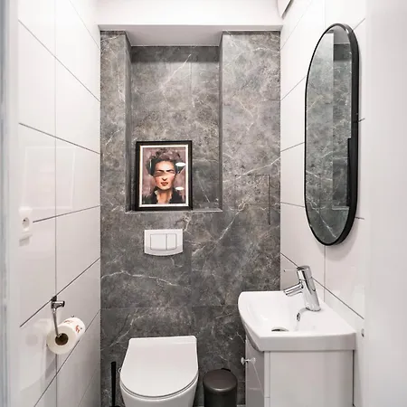 Frida By Grand * Gdansk