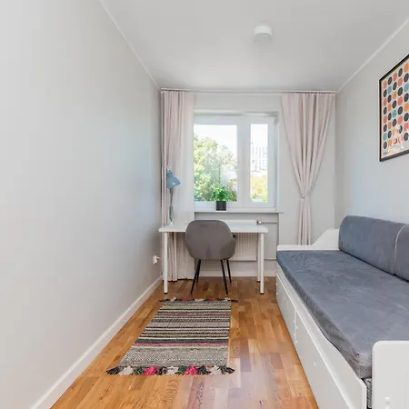 Frida By Grand Danzica